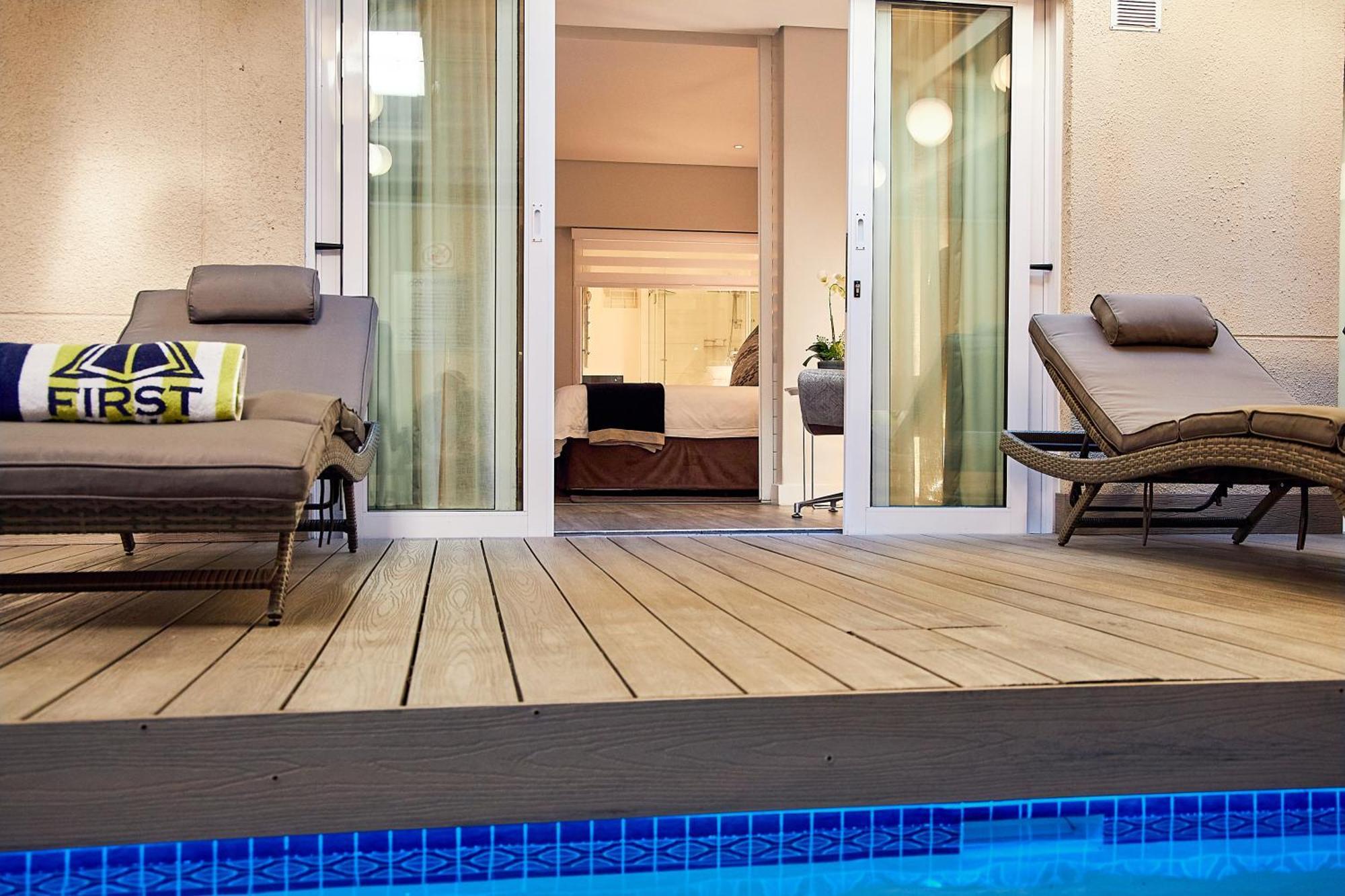 First Group Riviera Suites Cape Town Eksteriør bilde