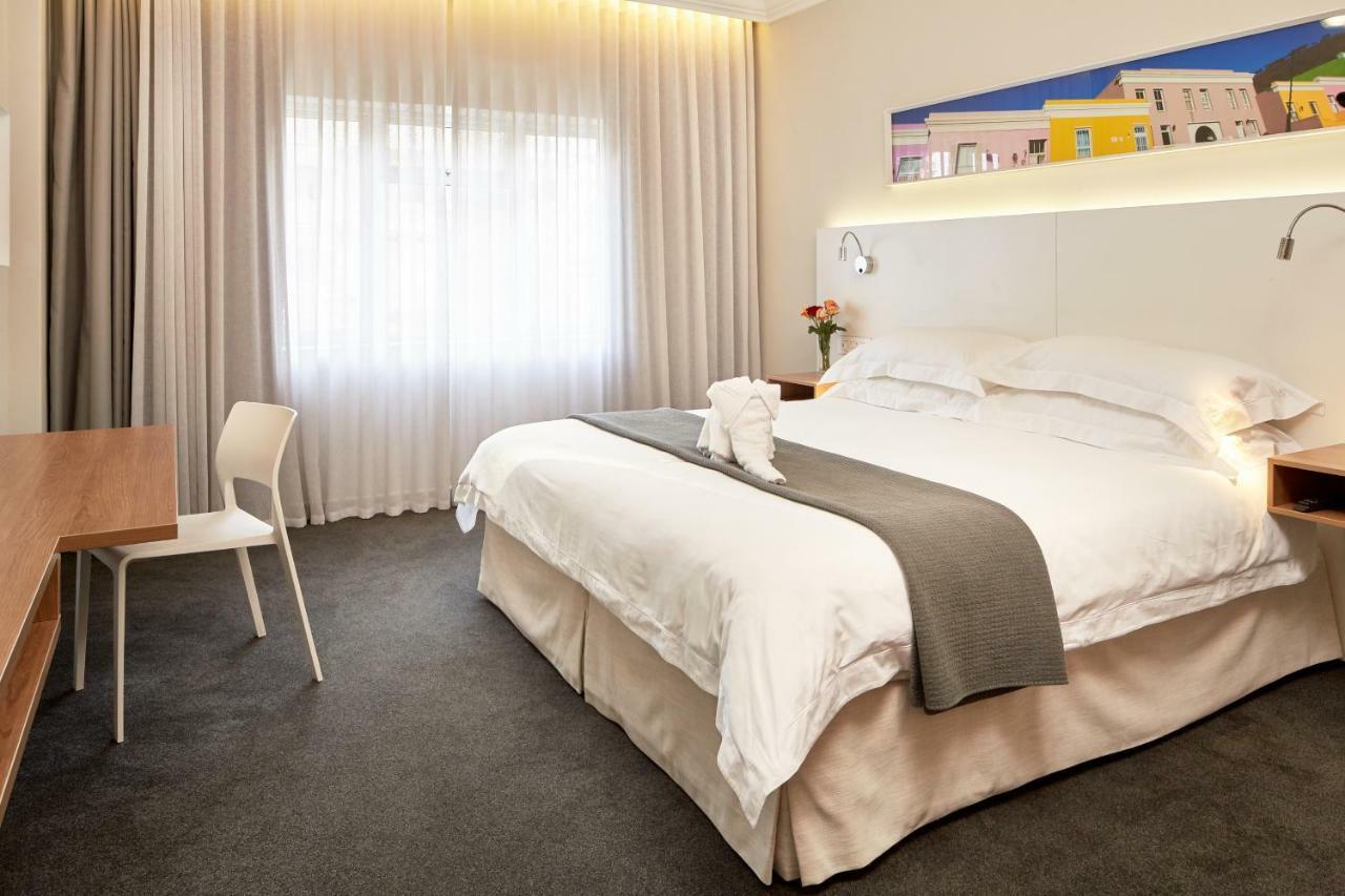 First Group Riviera Suites Cape Town Eksteriør bilde
