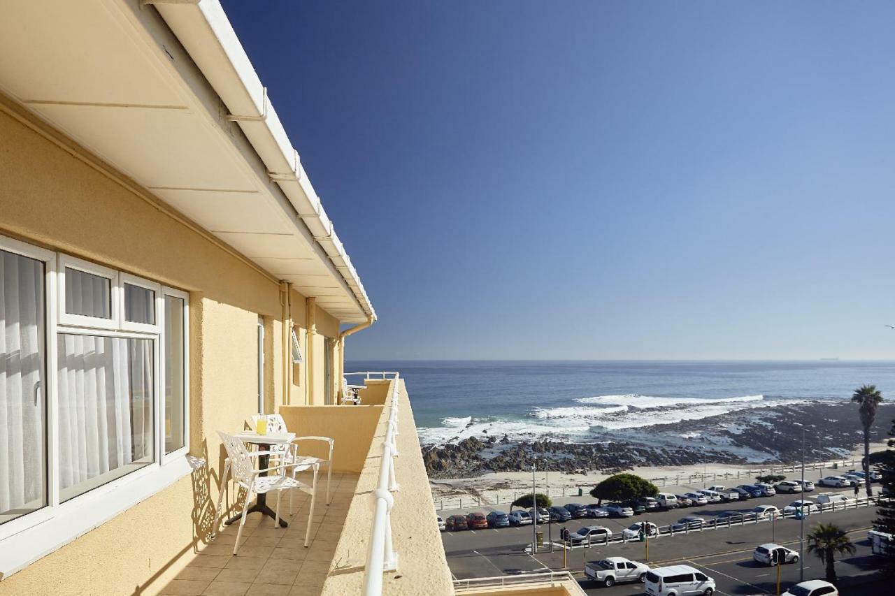 First Group Riviera Suites Cape Town Eksteriør bilde